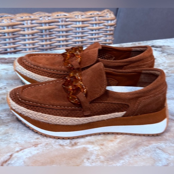 Women’s DOLCE VITA Jadah sneakers- pecan suede. Size 7.5 - Picture 5 of 8